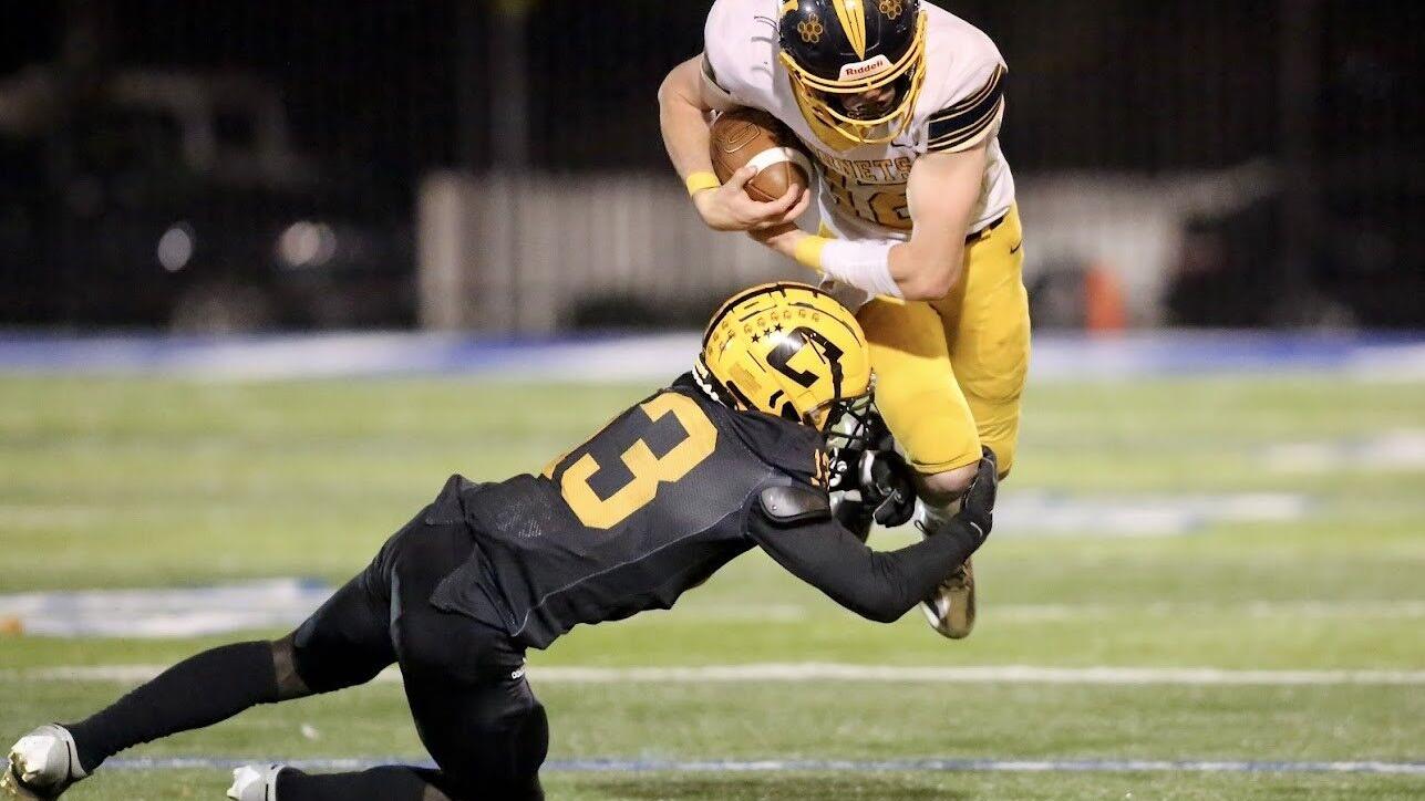 Late heroics lift Henley High football team to semifinal victory